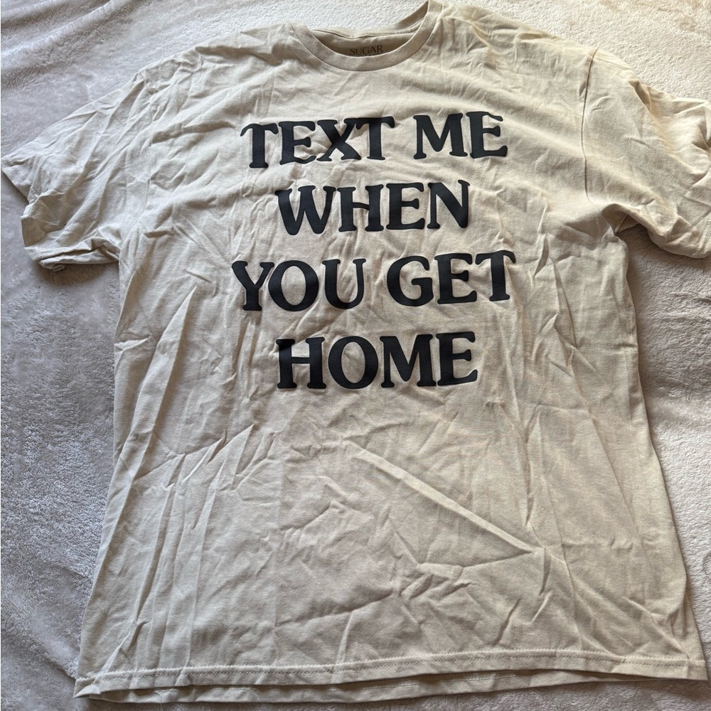 Rue21 Cream Graphic Tee